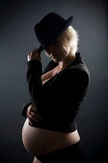 Porträtt av gravid kvinna